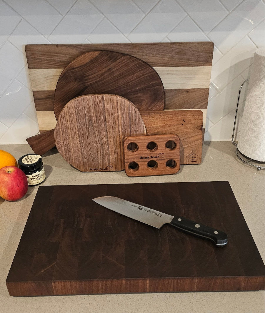 A1. 월넛 엔드그레인 18x10.5 Walnut End Grain Cutting Board 18x10.5