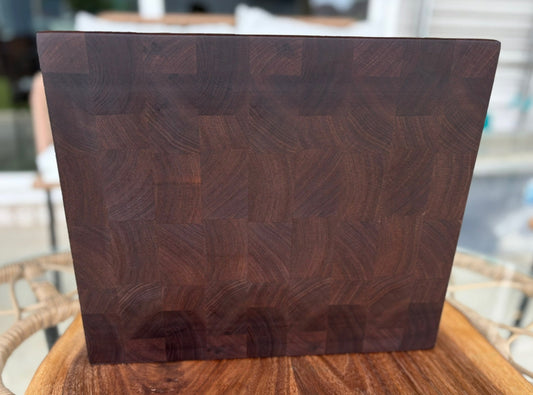 A3. 월넛 엔드그레인 14x12 Walnut End Grain Cutting Board 14x12