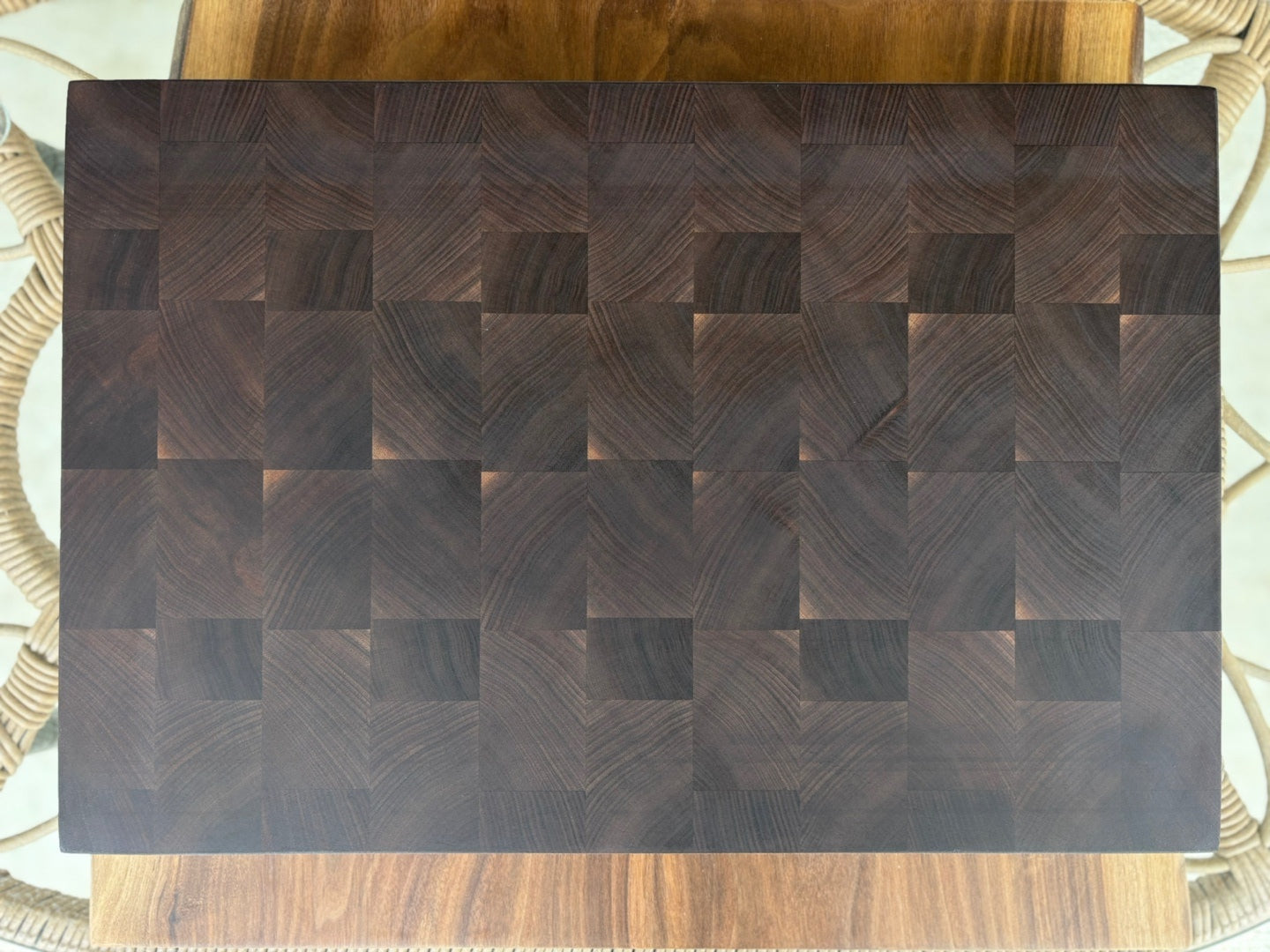 A5. 월넛 엔드그레인 18x12 Walnut End Grain Cutting Board 18x12