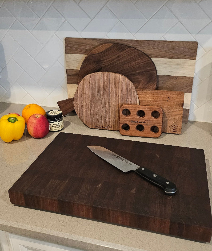 A7. 월넛 엔드그레인 18x11.5 Walnut End Grain Cutting Board 18x11.5